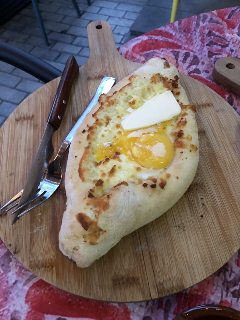 Khachapuri